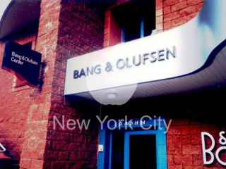 Объемные буквы Bang&Olufsen