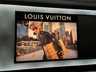 Широкоформатная печать для Lo­uis Vu­it­ton Kazakhstan